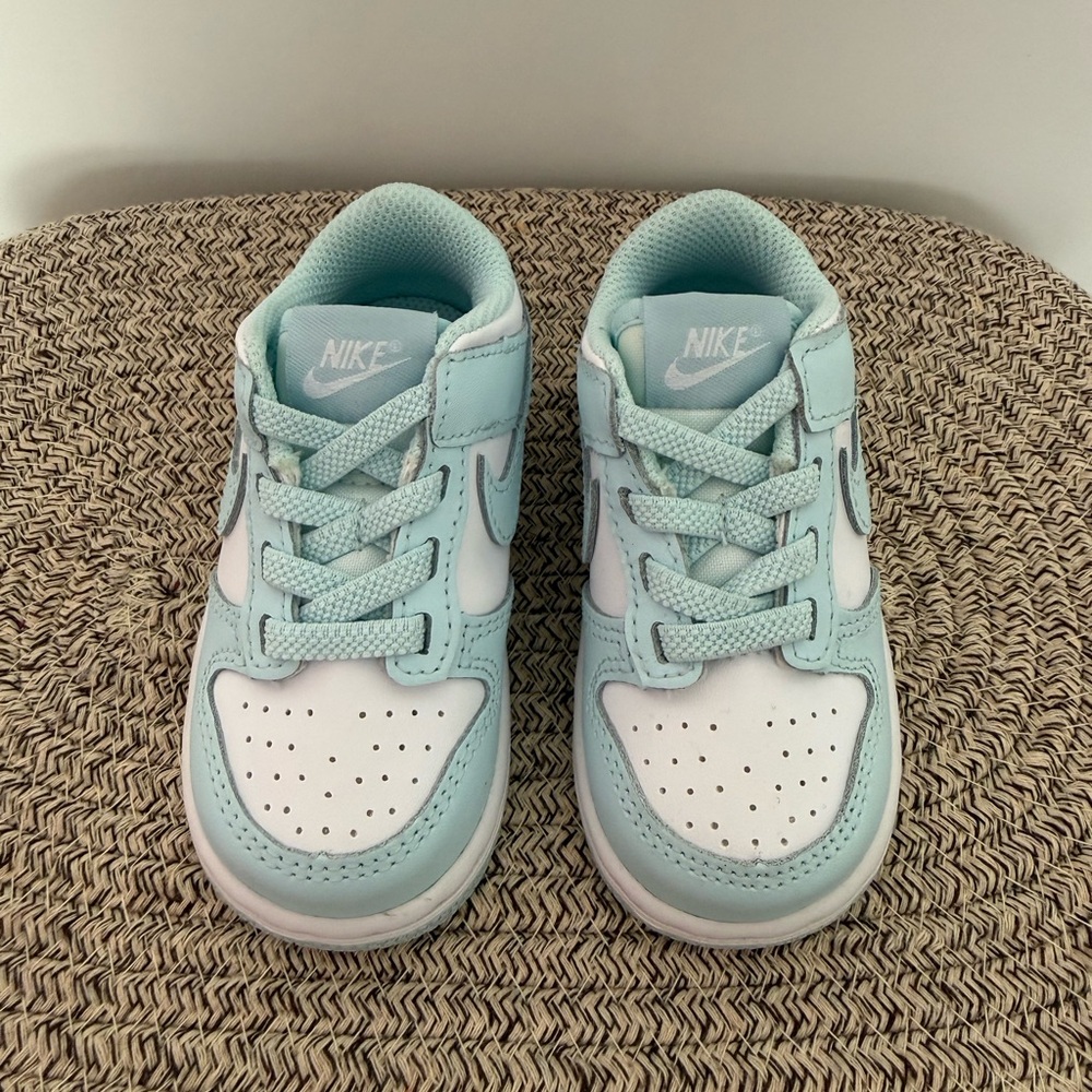Nike toddler shoes 4.5